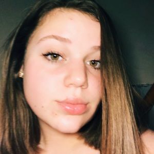 Meet your Posher, Jillian